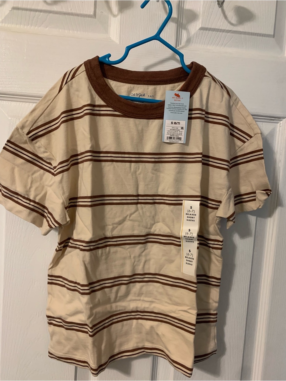 Cat & Jack NWT’s boy’s size 6/7 (small) relaxed short sleeve